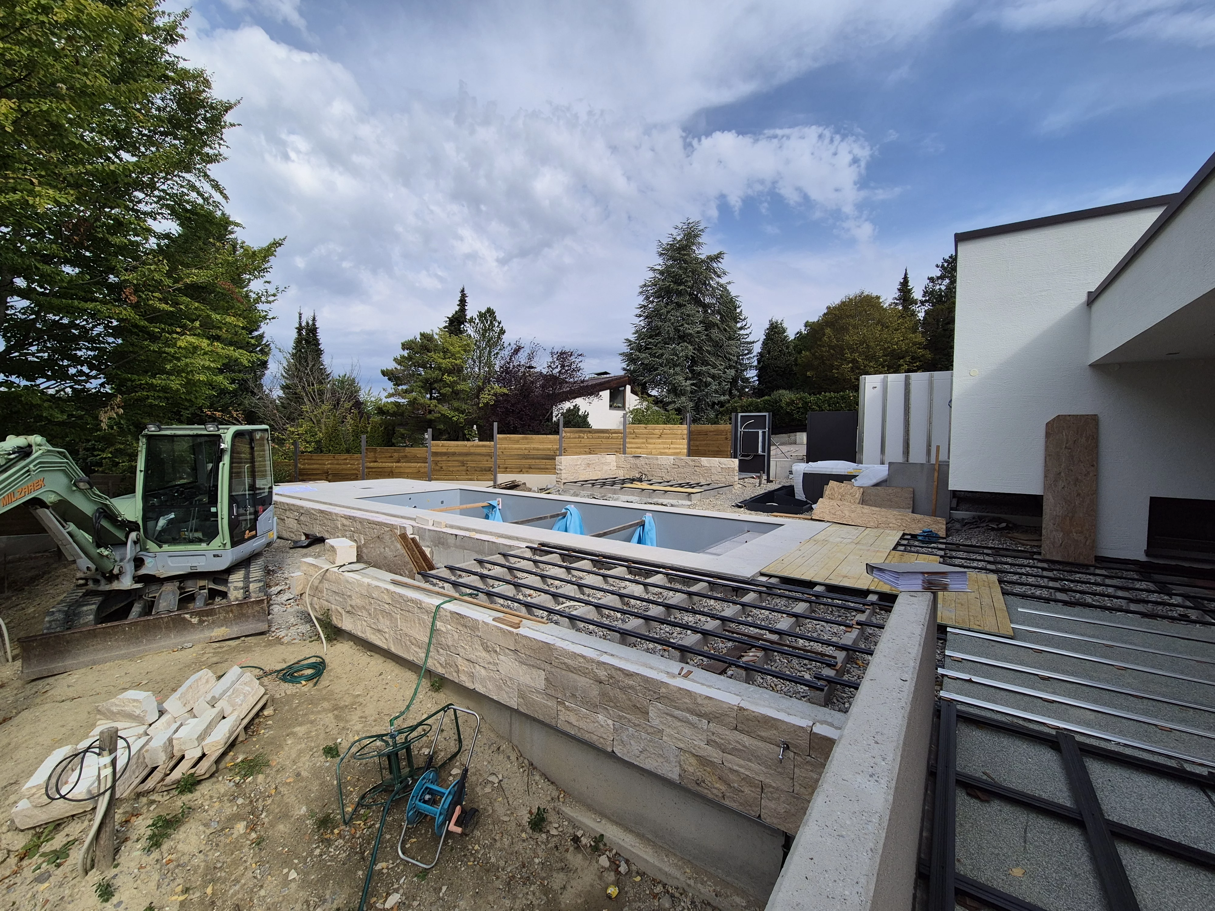 Hochwertige Landschaftsarchitektur Gartengestaltung-Pool-Whirpool