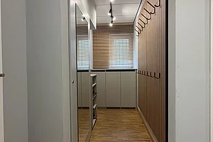Innenarchitektur Augsburg, repräsentativer Empfangsbereich und funktinale Garderobenlösung Innenarchitektur Augsburg, repräsentativer Empfangsbereich und funktinale Garderobenlösung