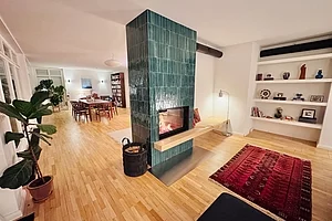 Kamin als raumteilendes Element